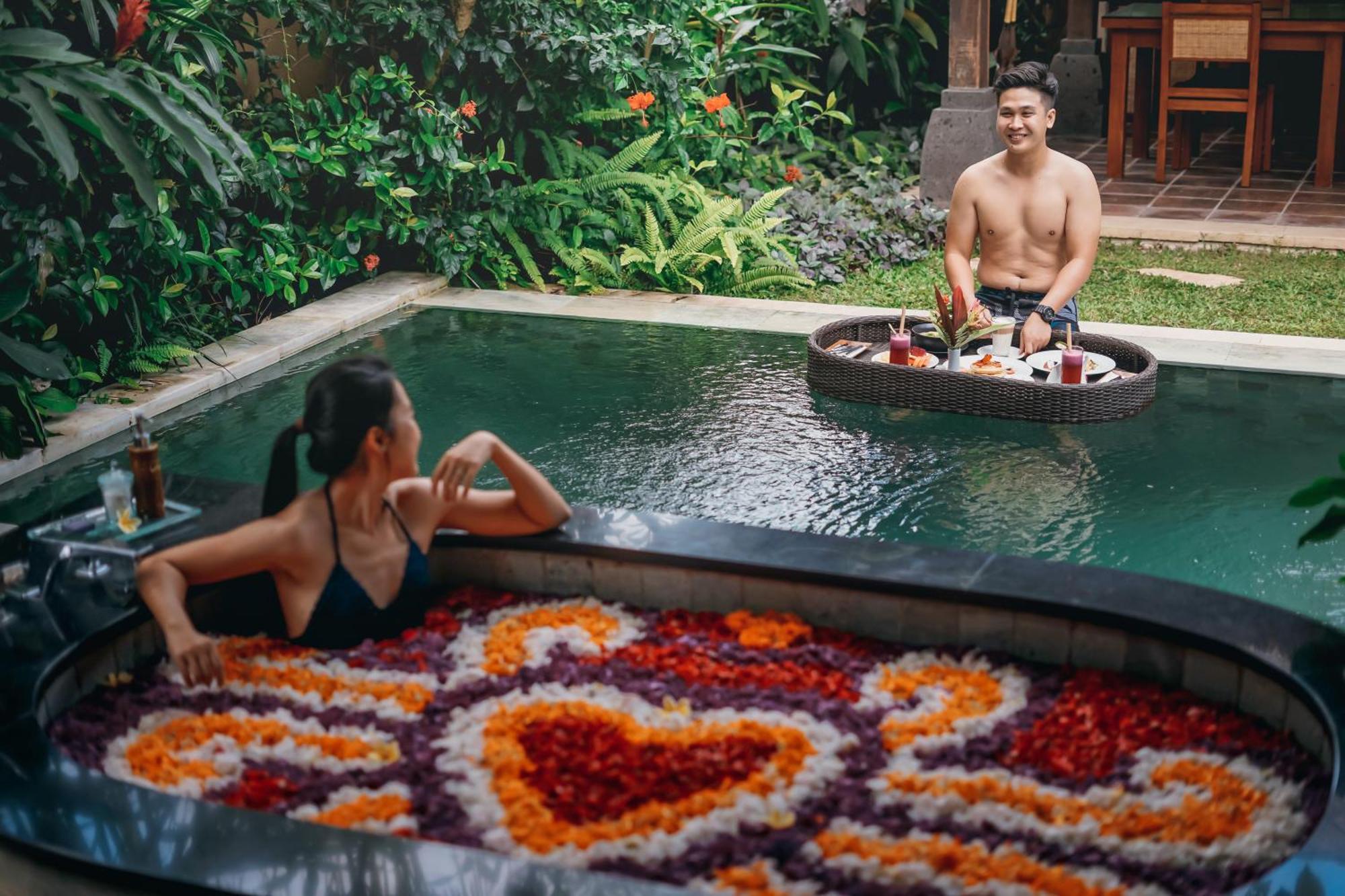 Ubud Nyuh Bali Resort & Spa Экстерьер фото A spa in Bali, Indonesia