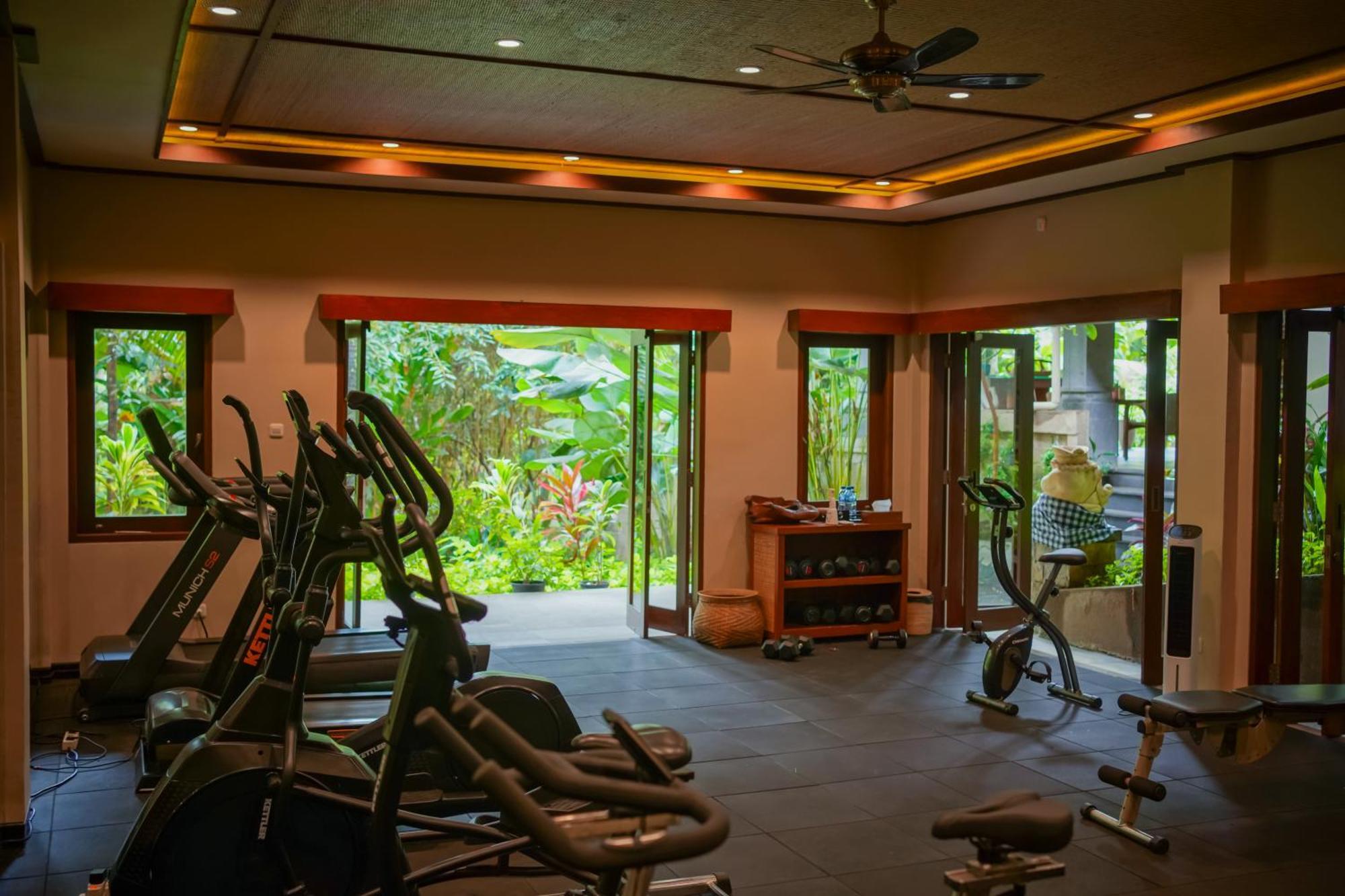 Ubud Nyuh Bali Resort & Spa Экстерьер фото The gym at the resort