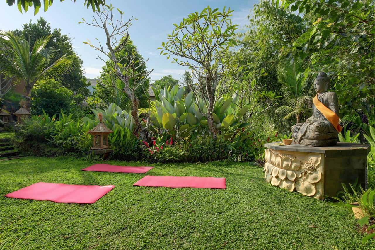 Ubud Nyuh Bali Resort & Spa Экстерьер фото The garden of the Dhammakaya Foundation